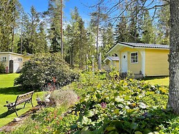 Cozy Summer Retreat in Graddo