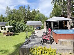 Cozy Summer Retreat in Graddo