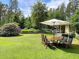 Cozy Summer Retreat in Graddo
