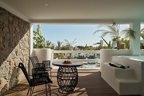 Aya Resort