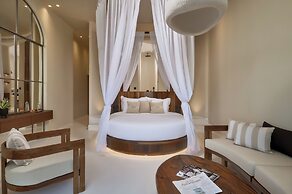 Aya Resort