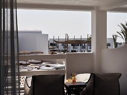 Aya Resort