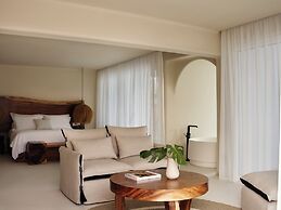 Aya Resort