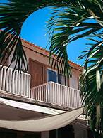 DD Villa & Serenity Cottages