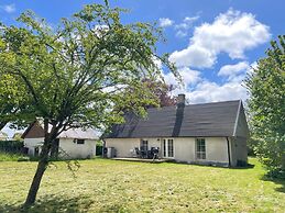 Peaceful Country Escape With Terrace