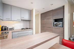 Modern Apartment in Coastal Location