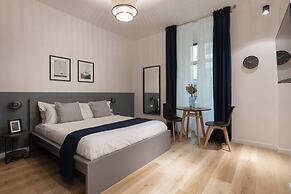 Trieste Chic Studio Historic Elegance