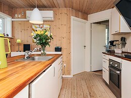4 Star Holiday Home in