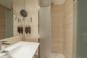 ABC HOTEL PORTO - CAMPANHÃ