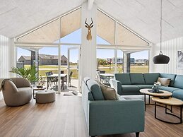 5 Star Holiday Home in Bogense
