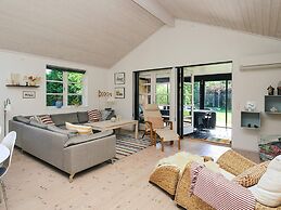 4 Star Holiday Home in