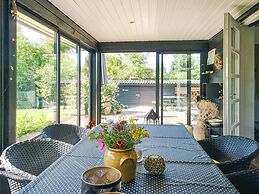 4 Star Holiday Home in