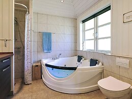 4 Star Holiday Home in
