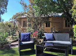 Riesling Trail and Clare Valley Cottages