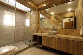 Victoria Apartment by Jadecaps