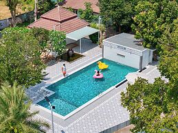 Kenikar Raintree Residence Hotel