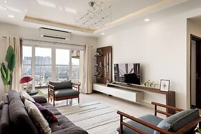 The Ivy Apartment by Red Olive