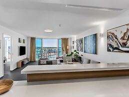 The Top Deck Retreat Ballina