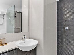 The Top Deck Retreat Ballina