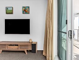 The Top Deck Retreat Ballina