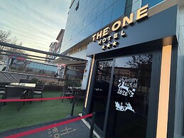 THE ONE HOTEL