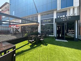 THE ONE HOTEL
