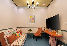 Shanghai Dolemi Mengmengwu Hotel