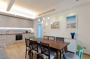 Spacious flat with Balcony