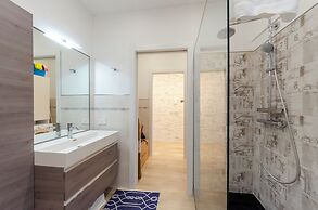Spacious flat with Balcony