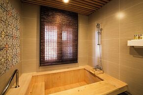 Gyeongwonjae By Walkerhill