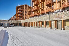 Hotel L’Écrin Blanc by Odalys