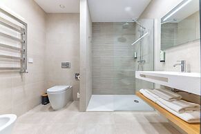 UNIVERSA HOTEL