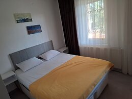 Evim Palace