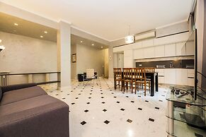 Spacious flat with Balcony