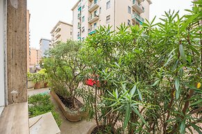 Spacious flat with Balcony