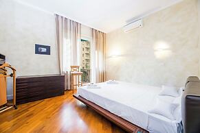 Spacious flat with Balcony