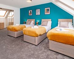 4BR Westlake Accommodation