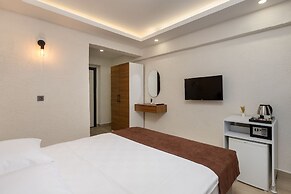 Royal Dream's Hotel