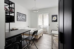 Elegant Studios near Station