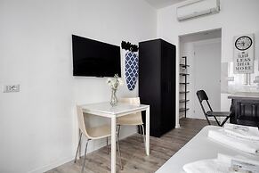 Elegant Studios near Station