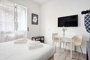 Elegant Studios near Station