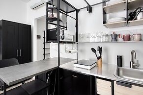 Elegant Studios near Station