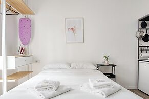 Elegant Studios near Station