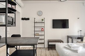 Elegant Studios near Station