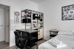 Elegant Studios near Station