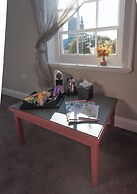 Poets 24 Apartments