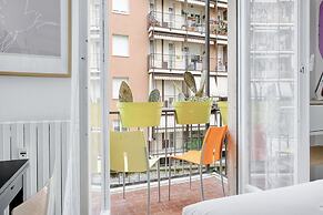Stylish Studios near Subway