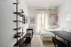 Stylish Studios near Subway