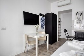 Stylish Studios near Subway
