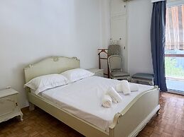 Neos Kosmos Family Apartment